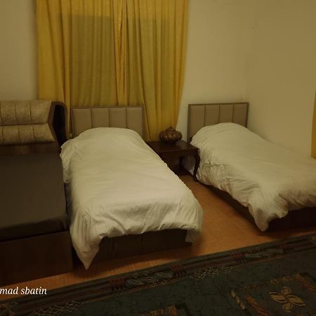 Sbatin Hotel Madaba Exterior photo