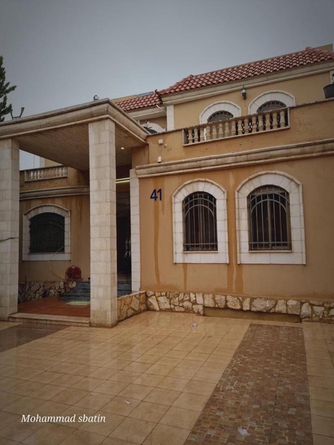 Sbatin Hotel Madaba Exterior photo
